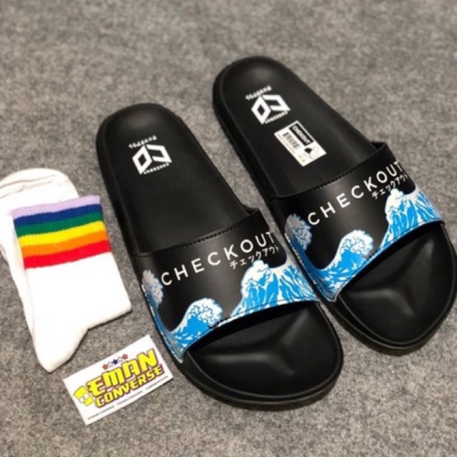 SANDAL SLIDE CHECKOUT WAVE MOTIF OMBAK PRIA WANITA