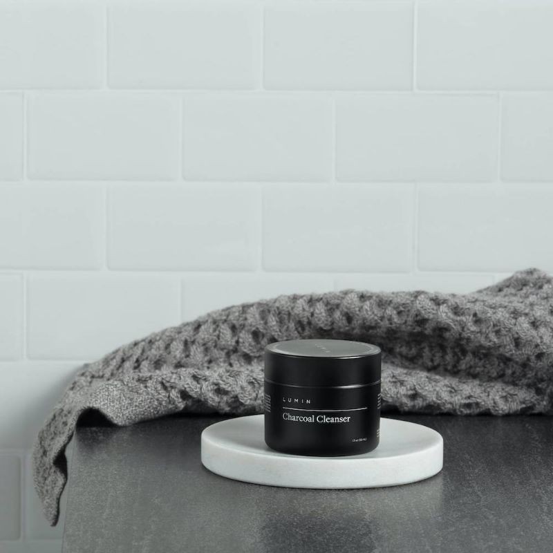 CHARCOAL CLEANSER - LUMIN SKIN