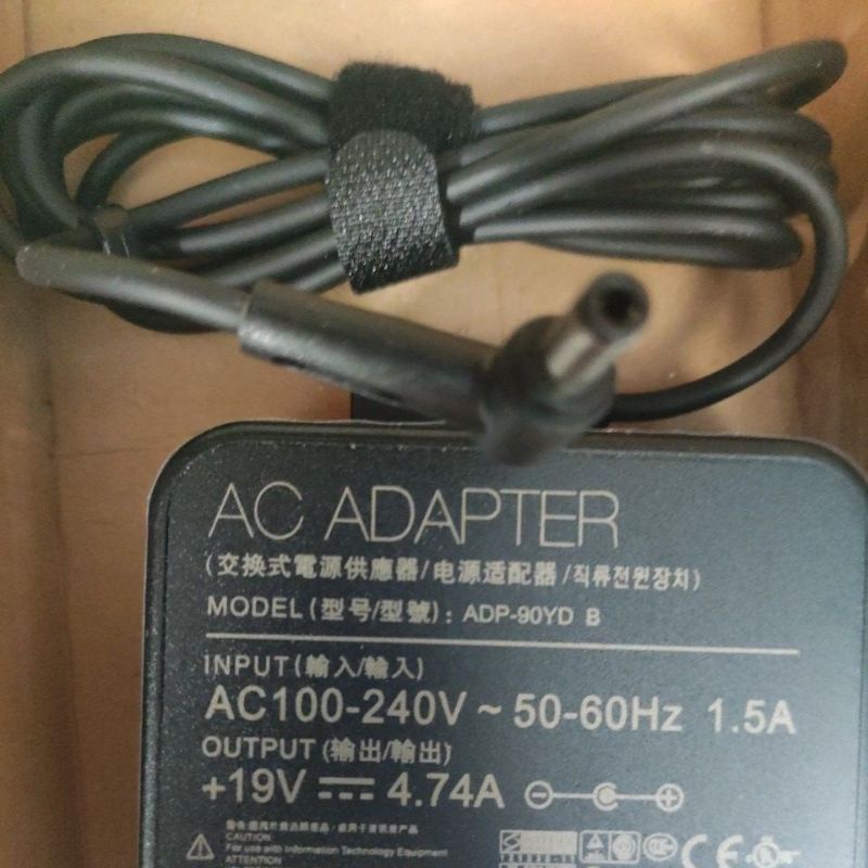 CHARGER ASUS TUF GAMING 19V 4,74A 19V