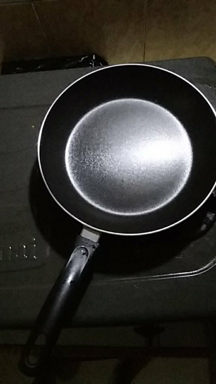 Maxim Valentino Fry Pan Anti Lengket Penggorengan 24 Cm