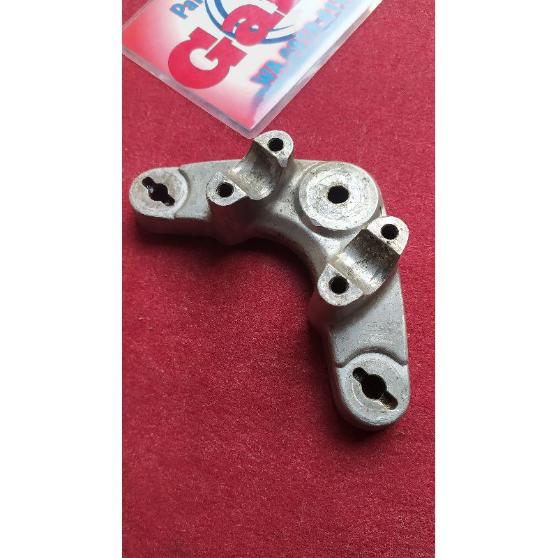 Segitiga atas Suzuki a100 original bekas