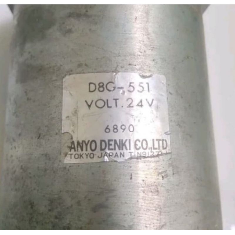 Dc motor gearbox 24V sanyo denky