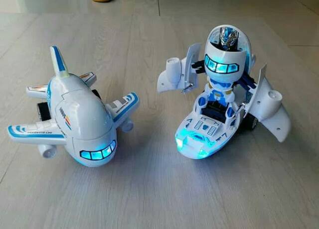 Mainan anak laki laki  Pesawat Airbus deformation Robot Warrior Super Power no. 8995