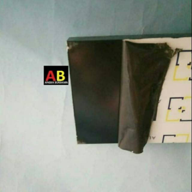 Lis U Aluminium 2cm x 10cm x 2cm Black 119.5cm