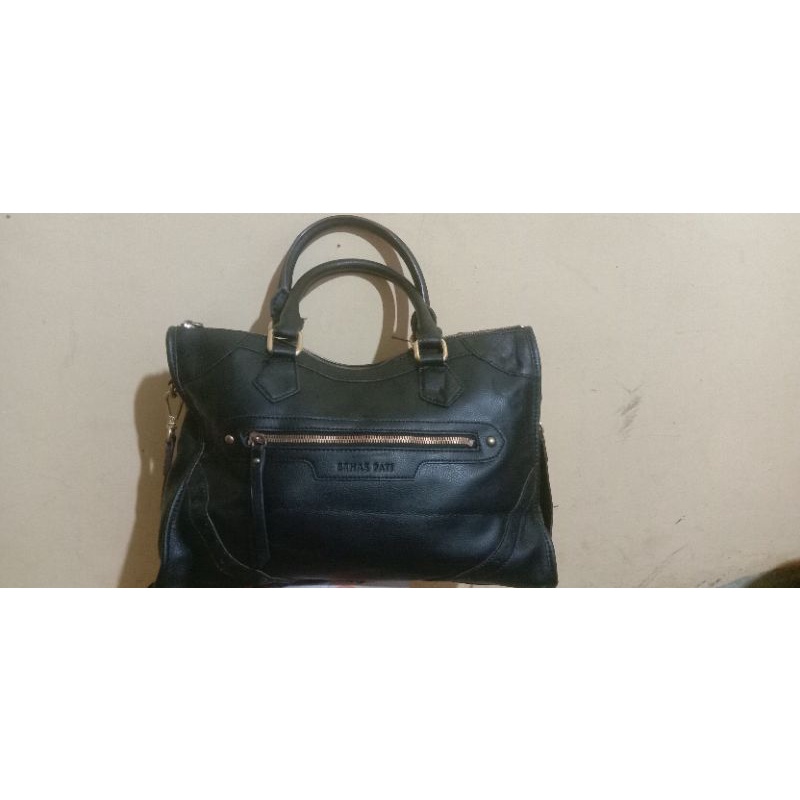 Tas  Branded Brhas Pati preloved