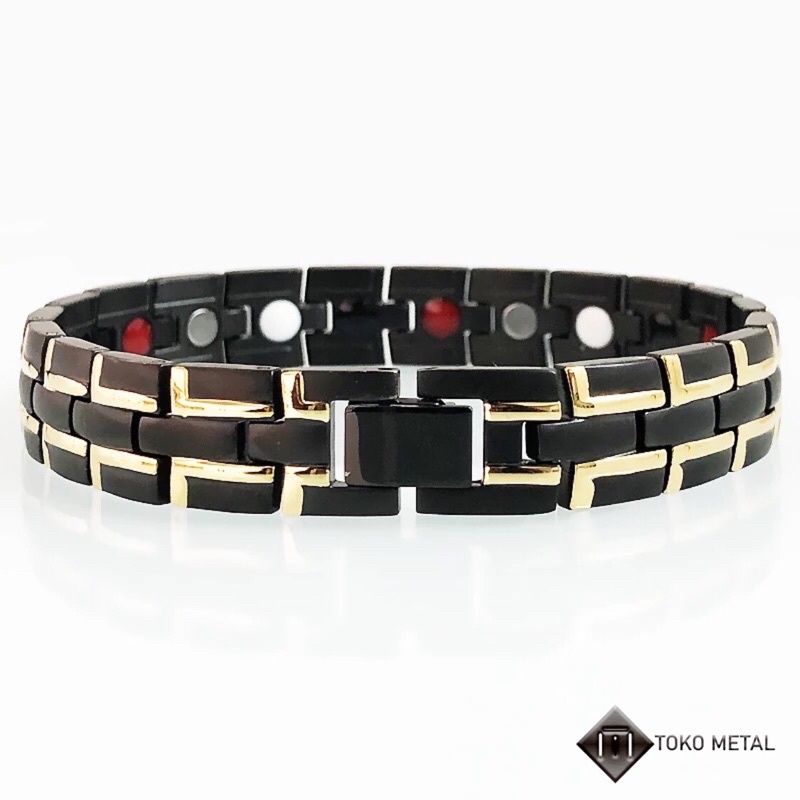 Gelang Bio Magnetic 100% Titanium Kualitas Tinggi  Warna Black Gold [Toko Metal]