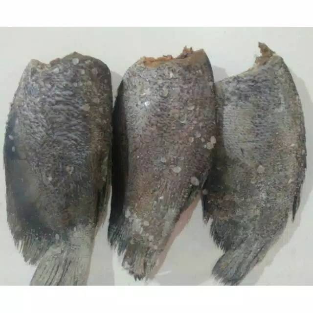 

Ikan asin sepat ,berat 250 gram