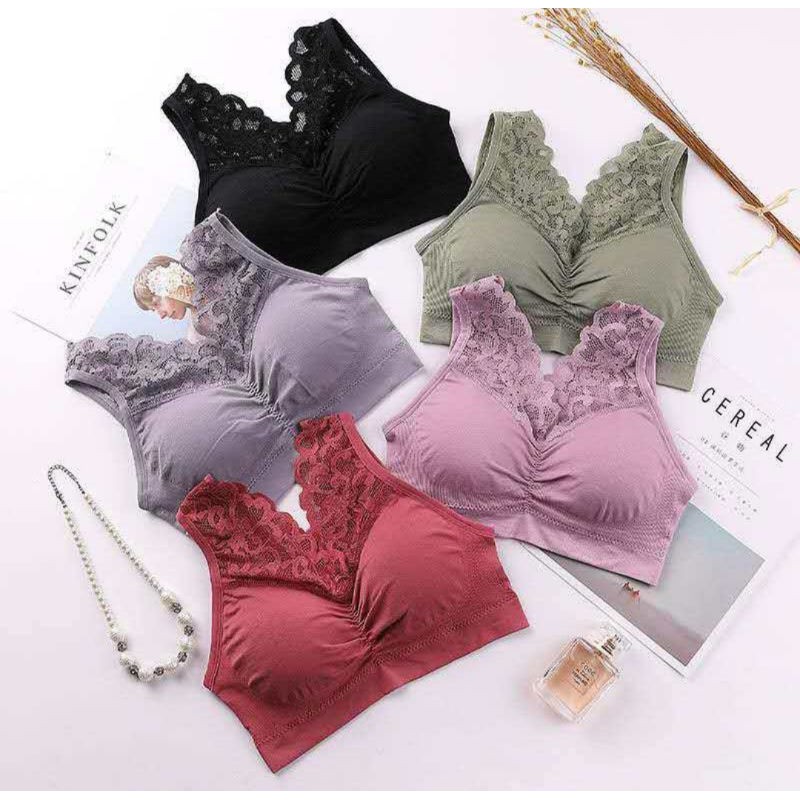 Bra Wanita Tanpa Kawat 7313 MNS Fema Busa Kerut 1/2 Renda , Bahan Halus Elastis sexsi seamlis