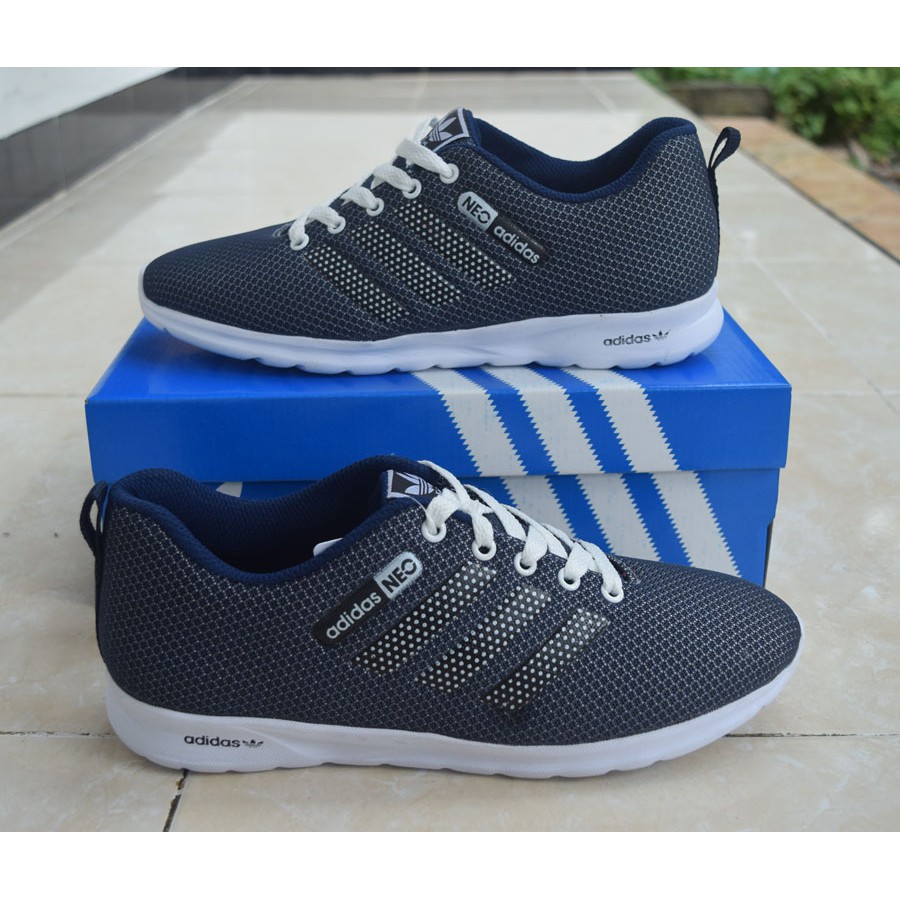 Sepatu Olahraga Adidas Neo Pria Navy