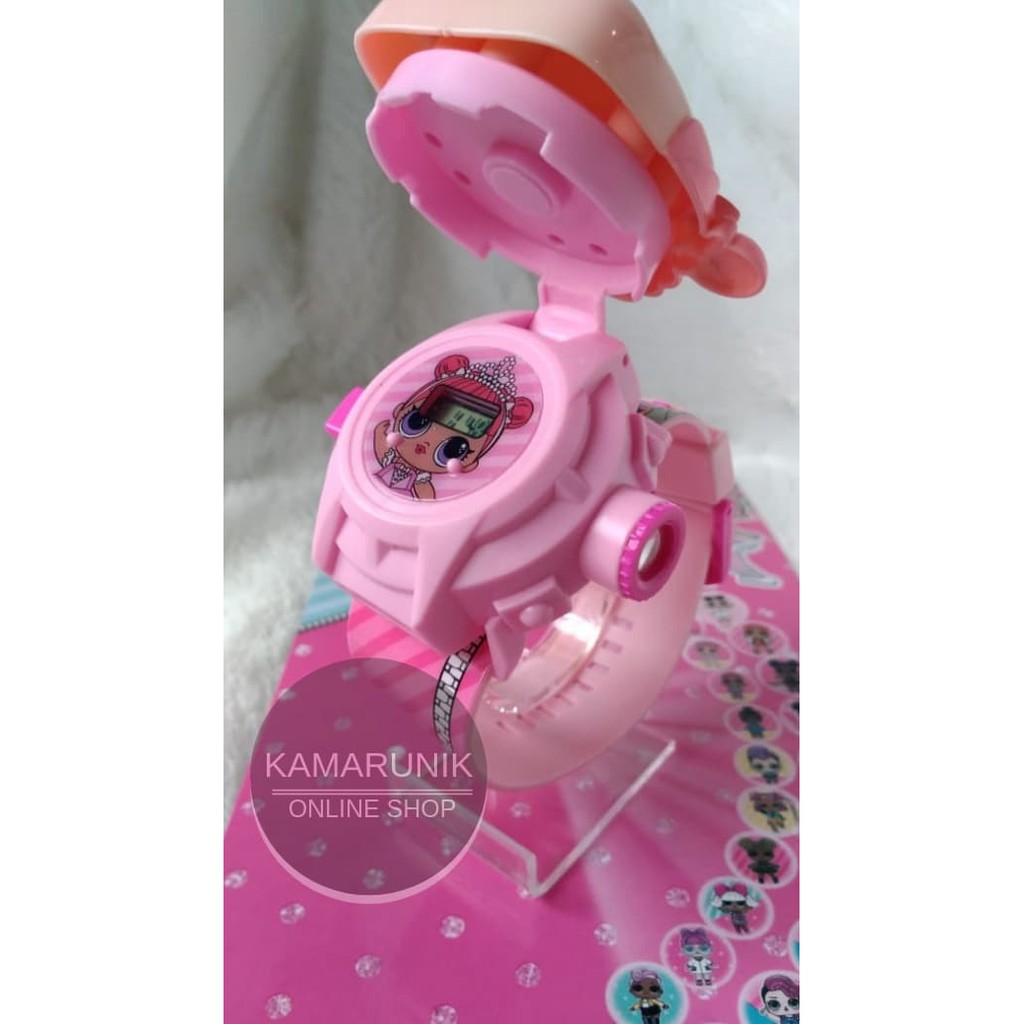 New Arrival JAM TANGAN ANAK PEREMPUAN LOL DIGITAL PROYEKTOR JUMBO LOL PINK Low Price!