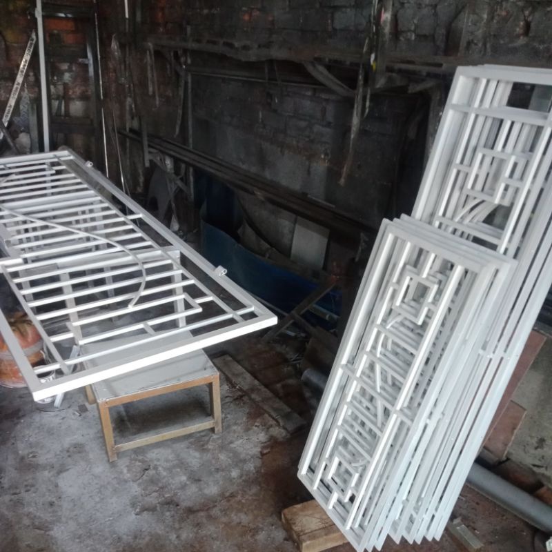 tralis jendela pintu pengaman