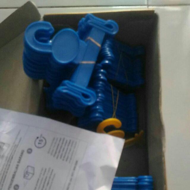 Gantungan Sandal Untuk Display Toko 1206-18 B Isi 100 Pcs - Multi Colour