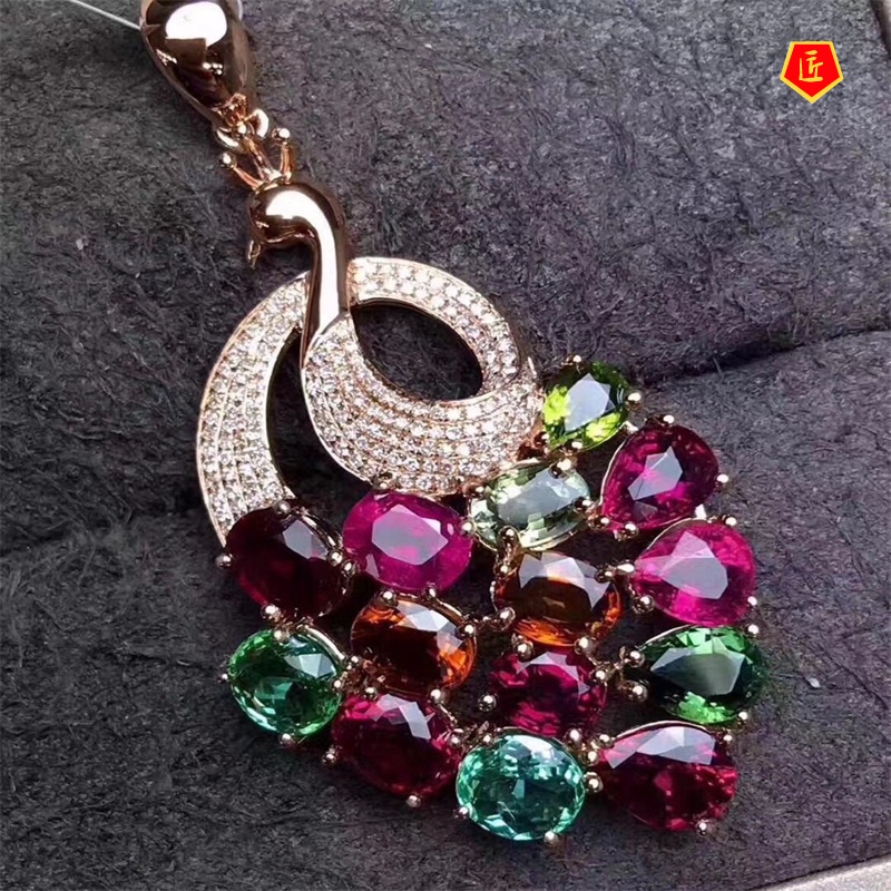 [Ready Stock]Colorful Gem Peacock Pendant Rose Gold Necklace Fashion Elegant Personality