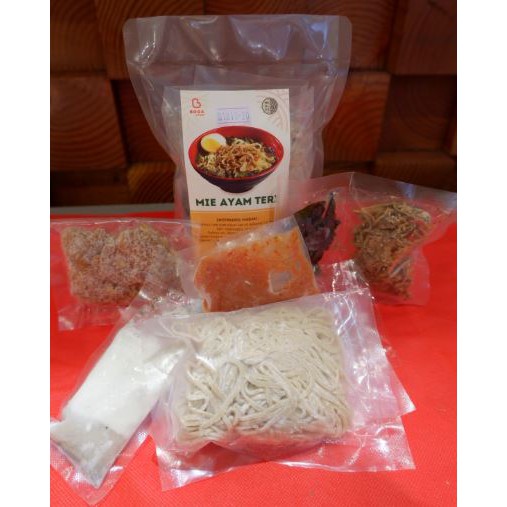

MIE IKAN TERI AYAM CINCANG ( PREMIUM QUALITY )