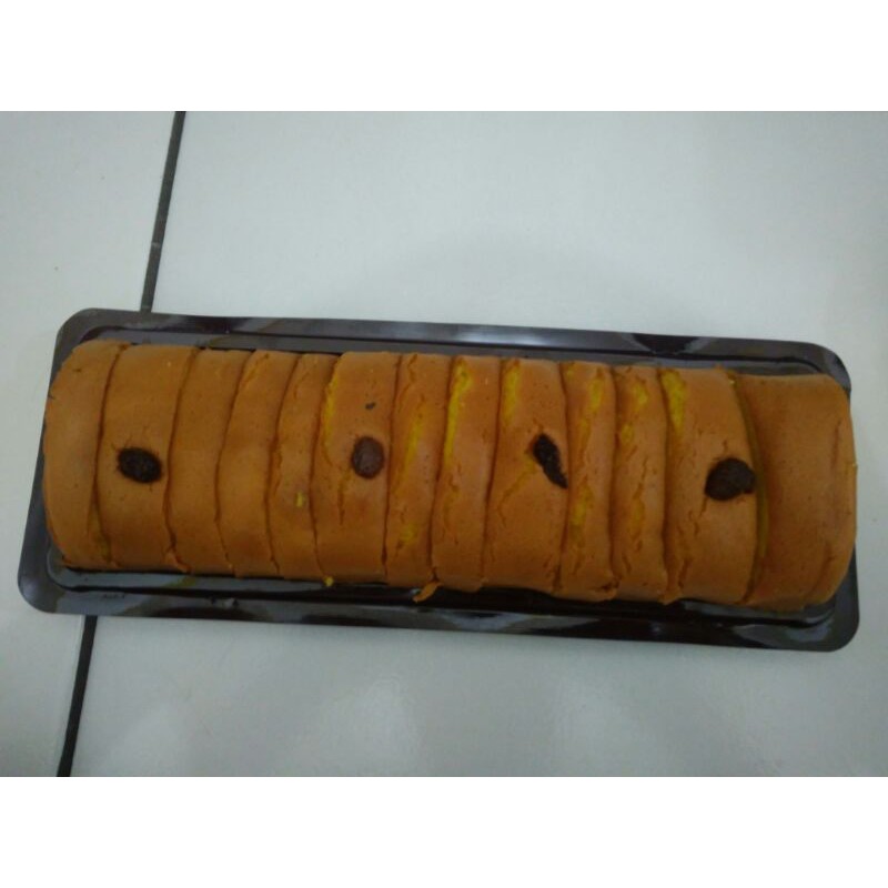 

Bolu Gulung Nanas / Pandan / Coklat.