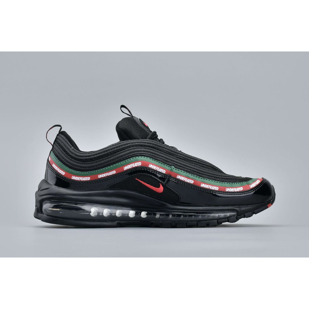 nike undefeated harga