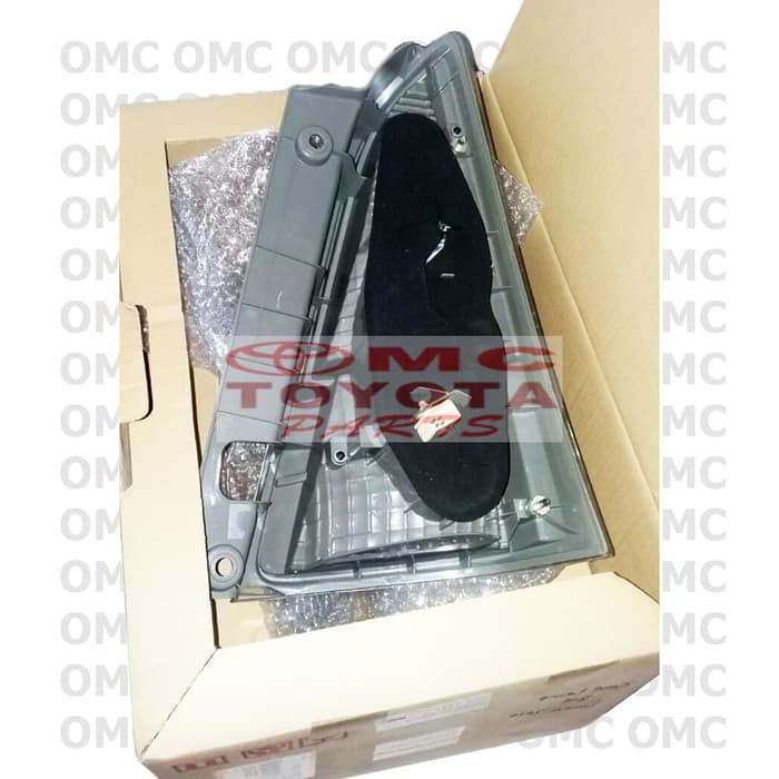 Lampu Stop / Stop Lamp Belakang Kiri Innova 81561-0K120