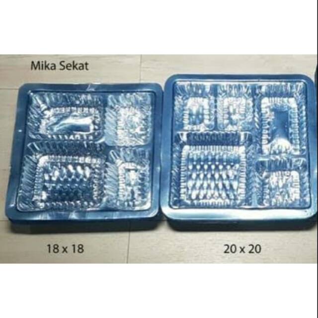 

Mika Sekat Dus Nasi "BSM" & "MMP" Qty. 1500 pcs/dus Size 18 x 18 CM s/d 22 x 22 CM