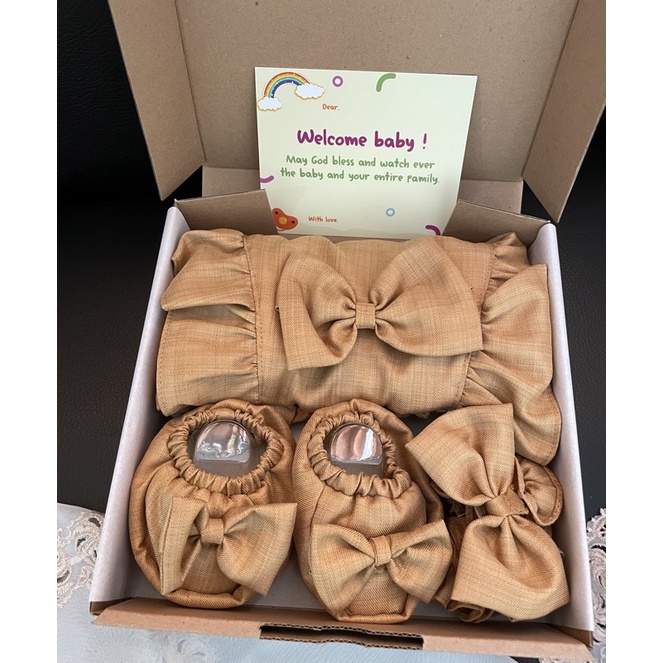 Hampers Baby Girl Jumper Set| Kado Lahiran bayi perempuan | gift set | Kado Lahiran bayi-Polos-Kopi Susu