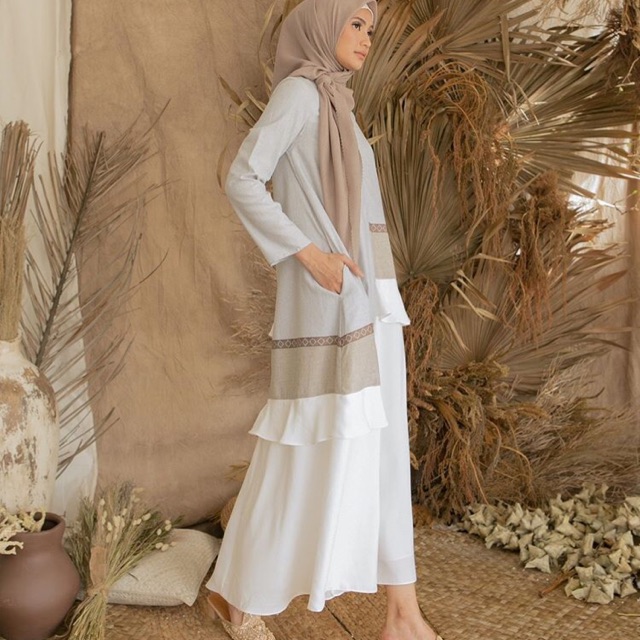 Clemira dress by wearing klamby