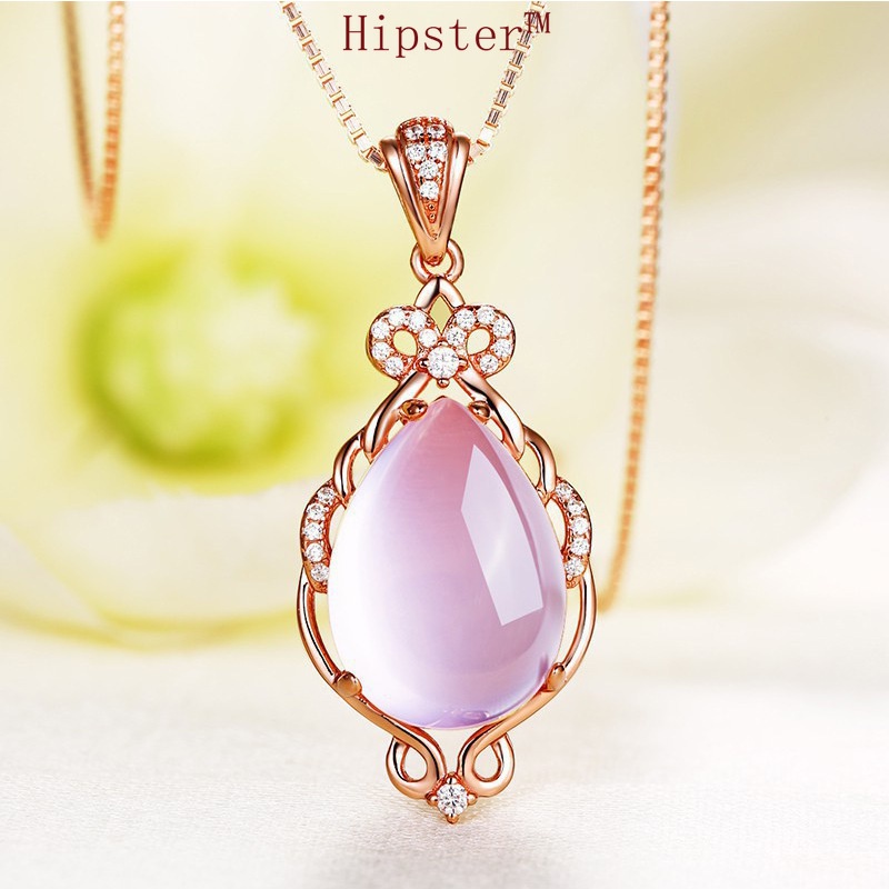 Hot Sale Fashion Exquisite 18K Rose Gold Ross Quartz Hollow Full Diamond Pendant Clavicle Chain