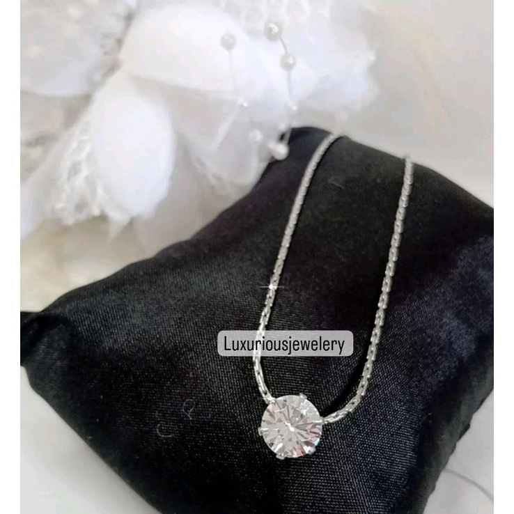 Luxuriousjewelery- Kalung Solitaire tittanium