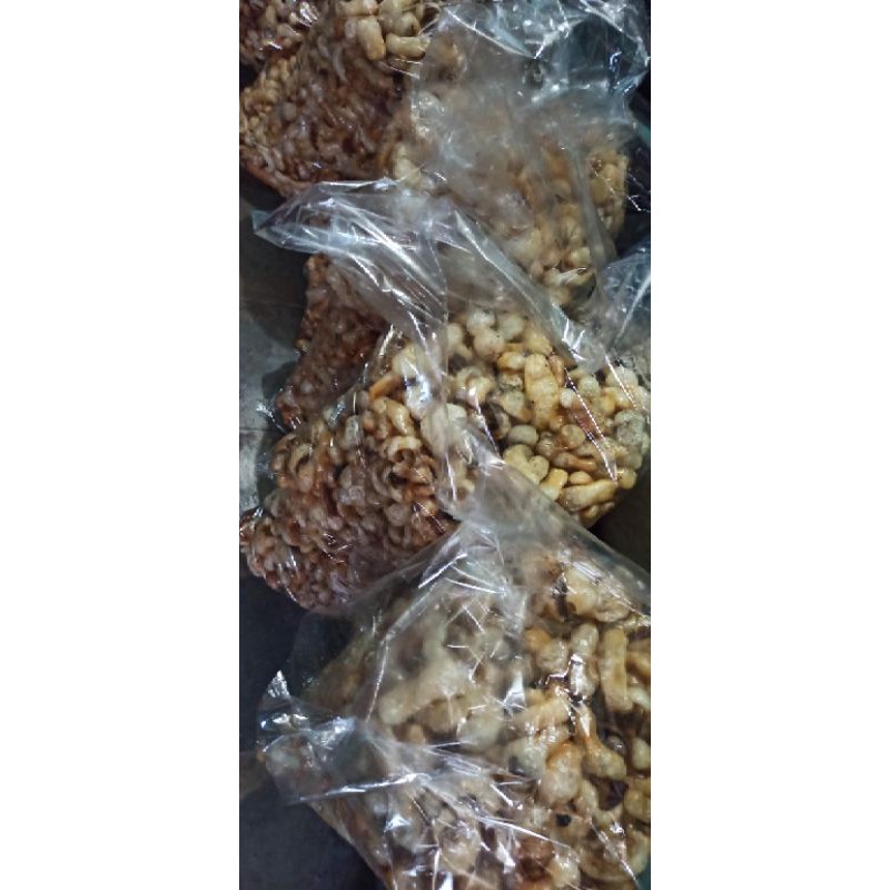 

KRECEK RAMBAK KULIT KERBAU PLENTUNGAN 1 KG (Setengah Matang)