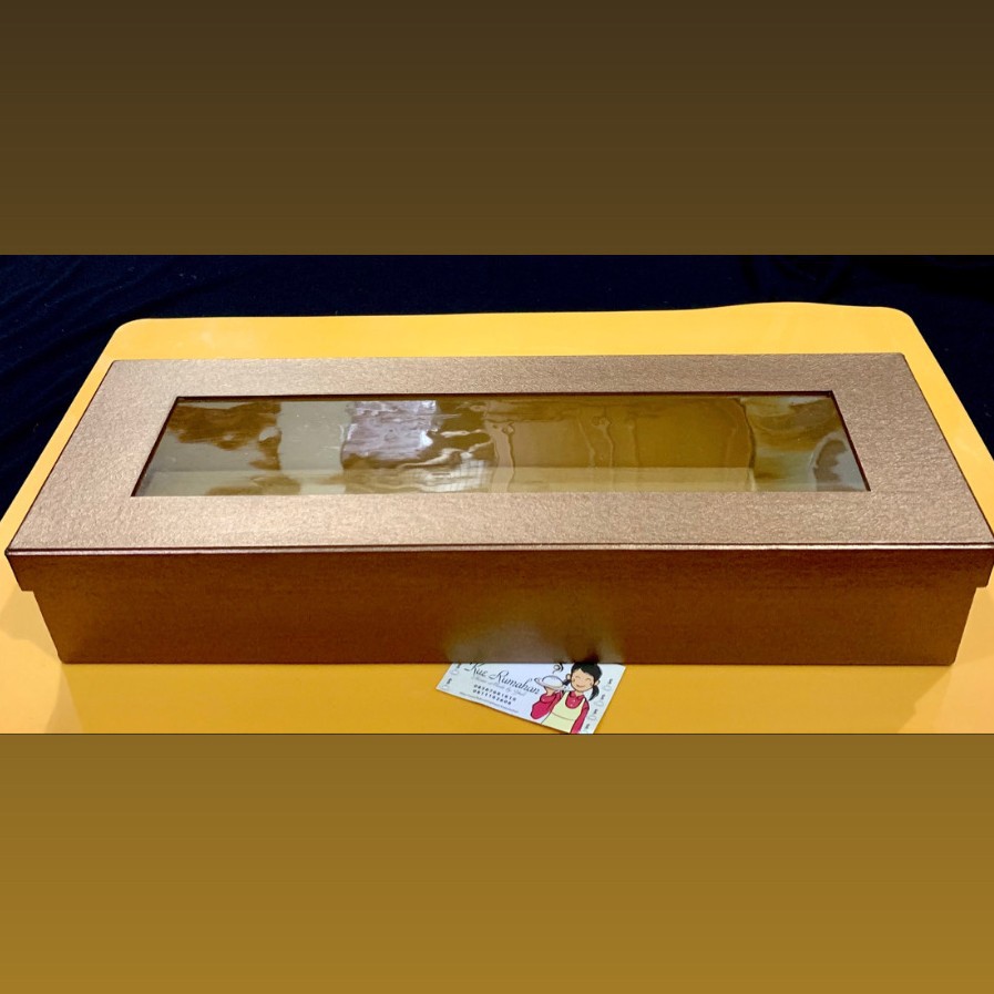 

Box Kuker Full Box Isi 3 Toples 500 gr ukuran 15x45x8cm