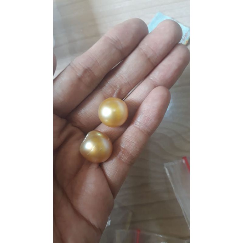 Butiran mutiara air laut lombok asli bersertifikat