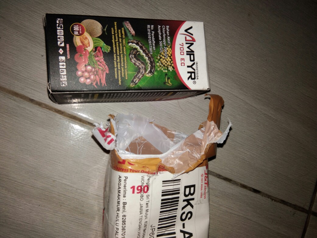 Insektisida Vampyr 700 Ec 200ml / 100ml Pembasmi / Hama / Lalat Buah / Kutu / Ulat / Sayur / Sayuran