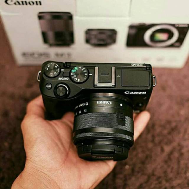 Canon Eos M3