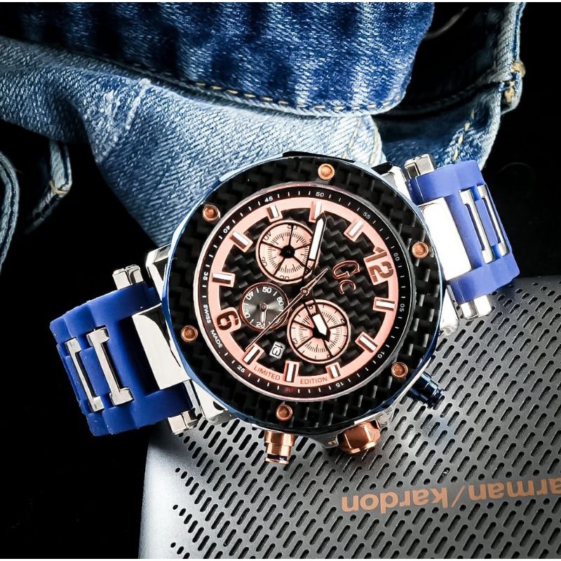 Jam Tangan Pria Merk Guess Collection Rabber Stainless