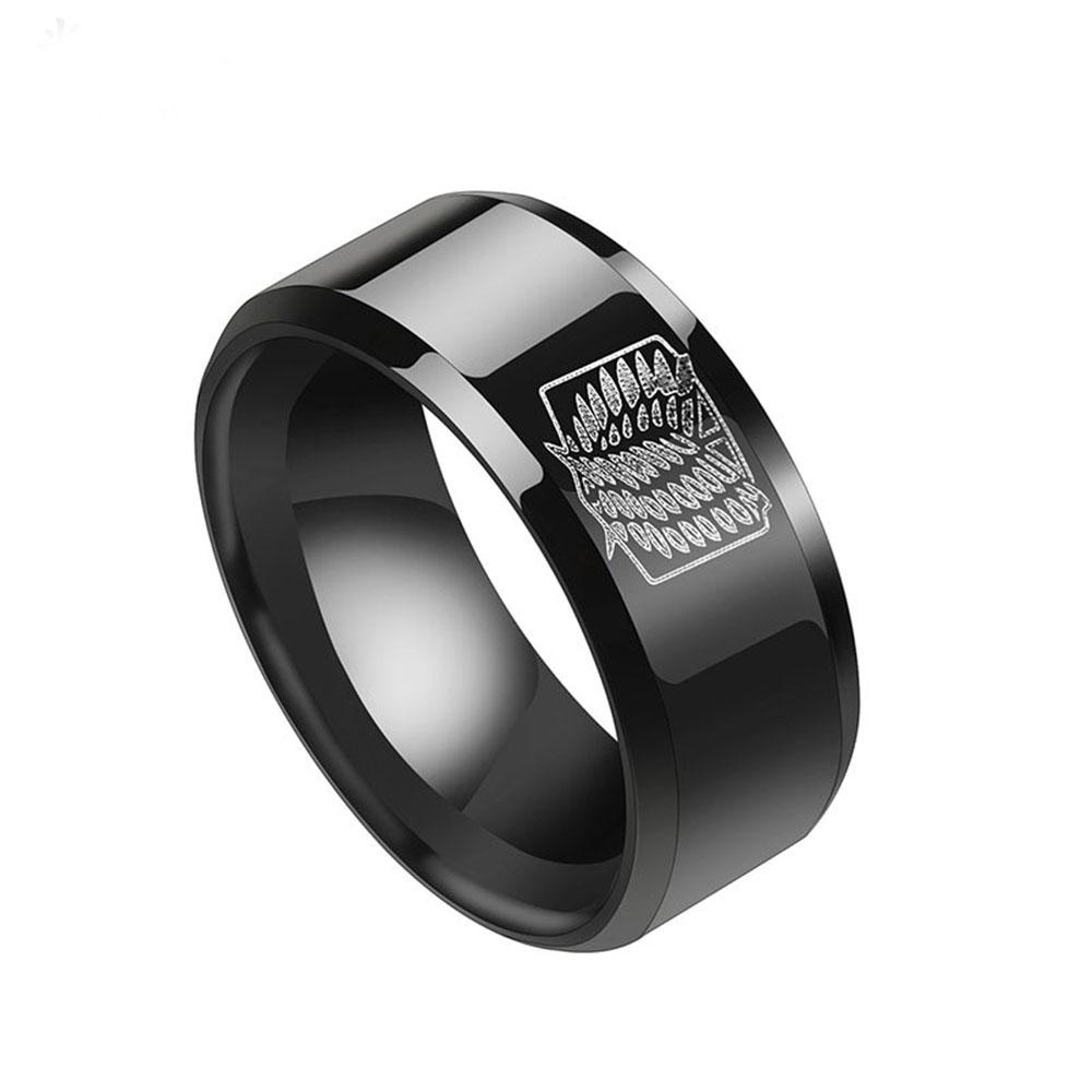 Cincin Desain Anime Attack on Titan Bahan Stainless Steel Untuk Pria