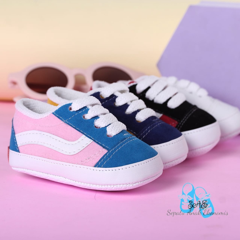 Sepatu Bayi Prewalker Vanss Combi Umur 2-15 Bulan, Sepatu Bayi Belajar Jalan Cewek-Cowok 2-15 Bulan