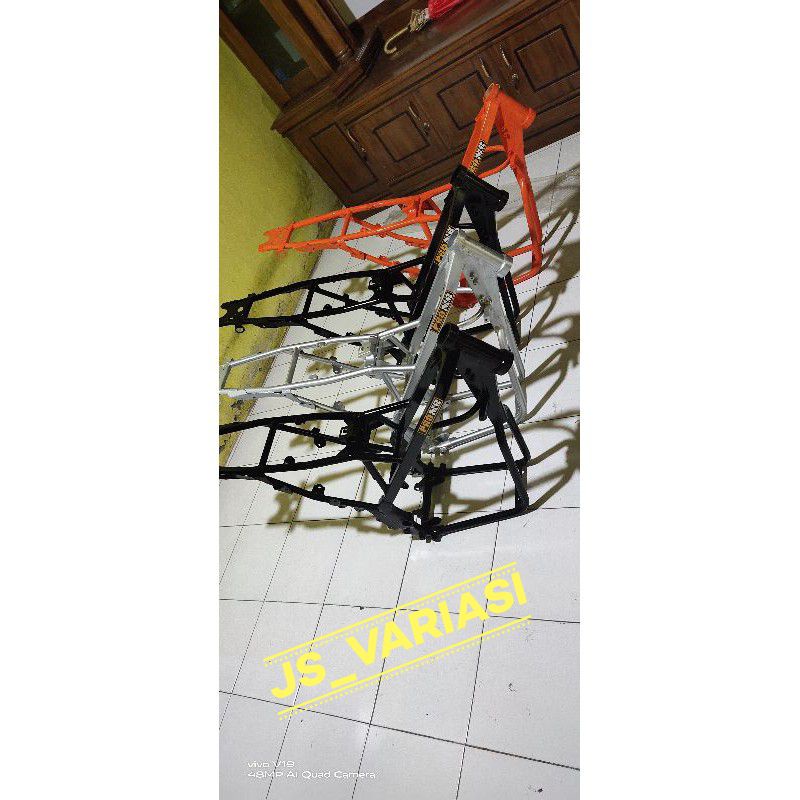 Frame rangka klx pnp mesin ninja Scorpio Vixion CB150R