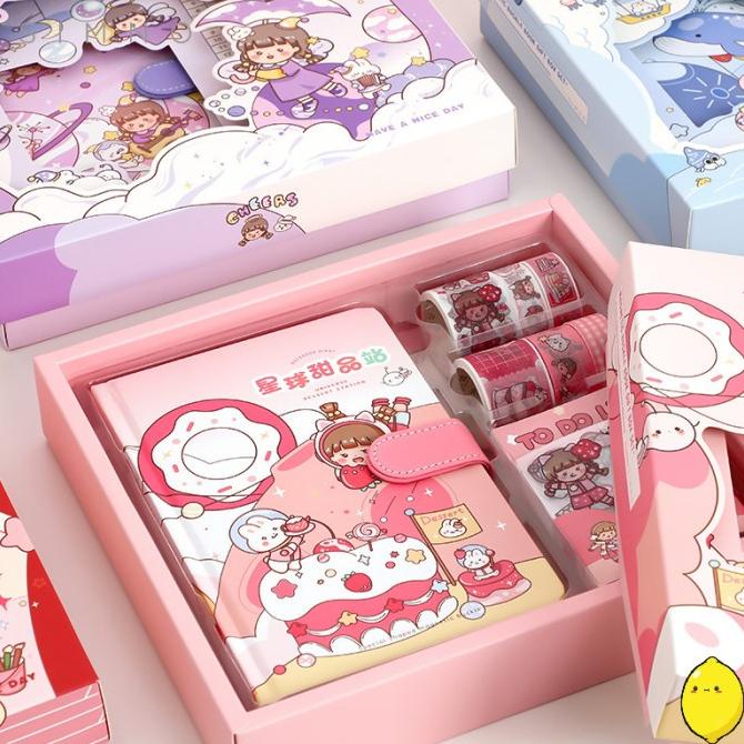

Little Maru Deluxe Stationery Gift Box Set