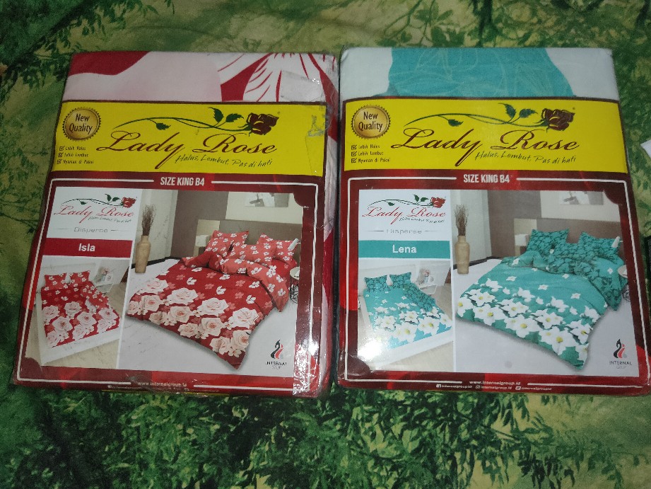 Sprei Lady Rose Uk. King (180x200)cm Bantal 4 Pcs (b4) Motif Gabungan 4