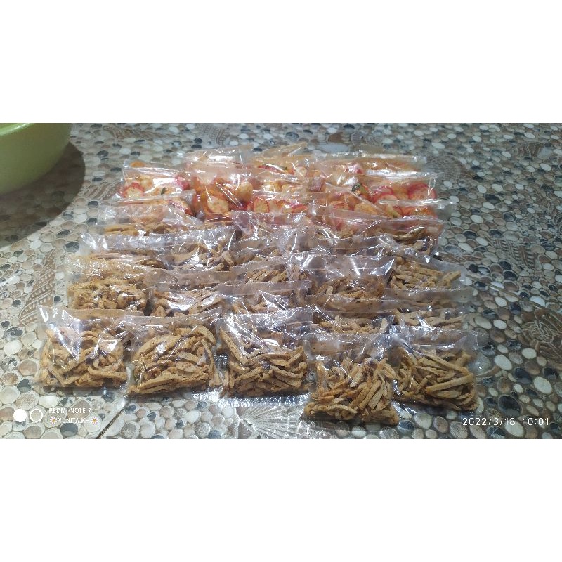

selalu ready krupuk seblak
