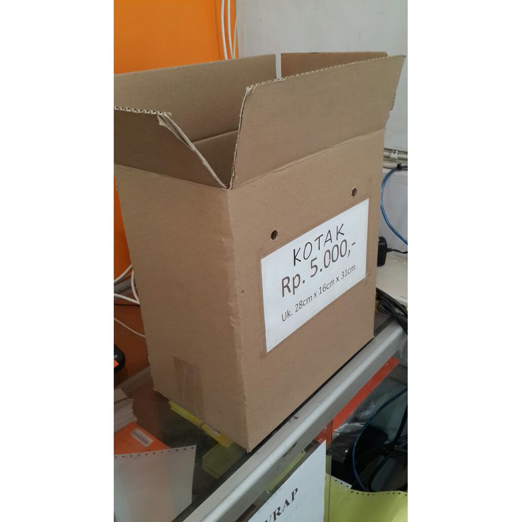 

Kotak Packing uk.28cmx16cmx31cm