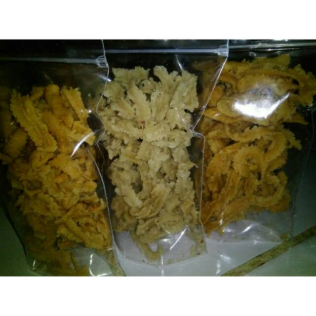 

Cemilan Renyah Akar Kelapa