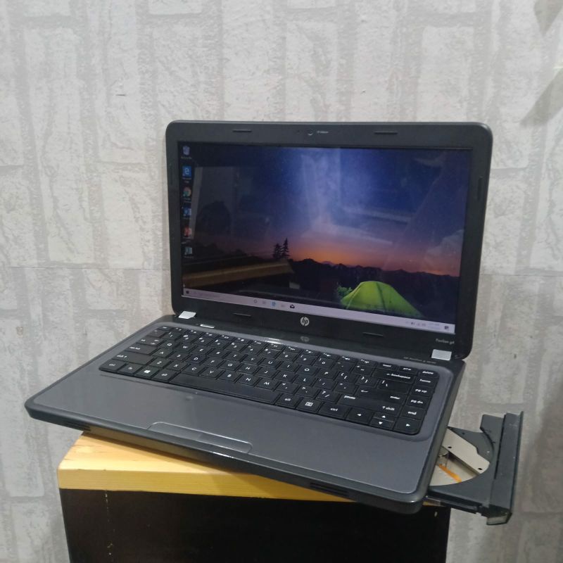 Laptop HP pavilion G4 intel Cor i3 Ram 4GB HDD 500GB Layar 14 inch Windows 10 Full aplikasi siap pakai