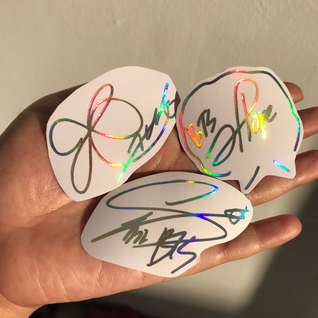 BTS SIGNATURE HOLOGRAM