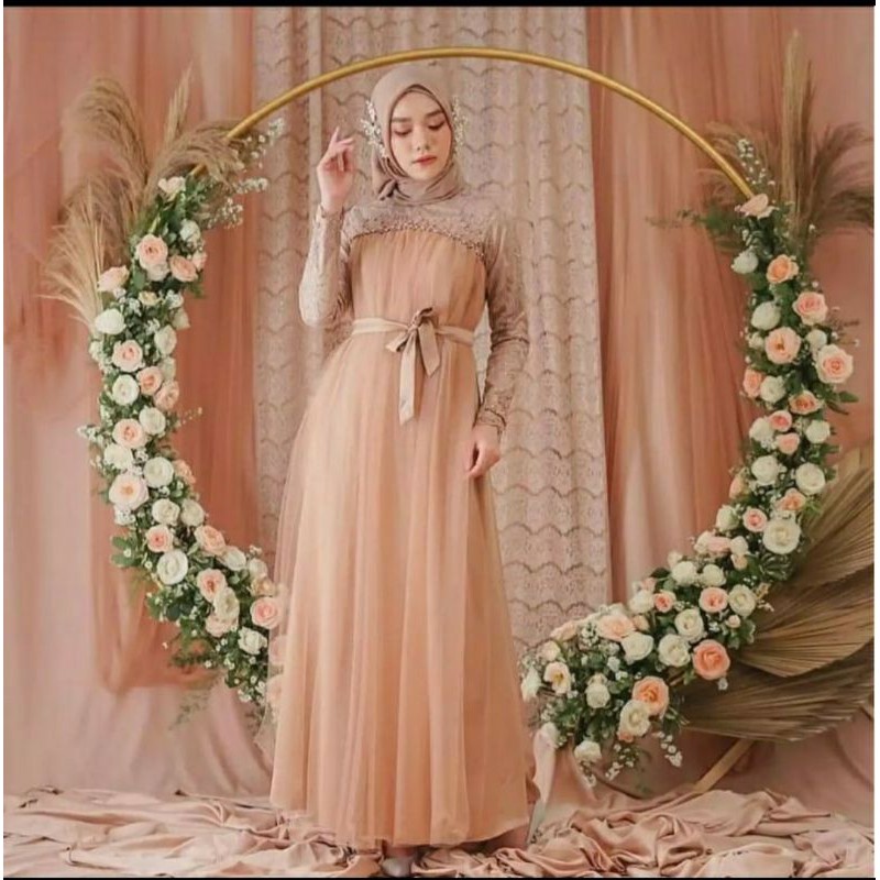 Alesha Fidella Maxi Dress  M - L - XL - XXL /  Gamis Kondangan / Gamis Bridesmaid/ Velvet Tebal Mix Brukat-Cream