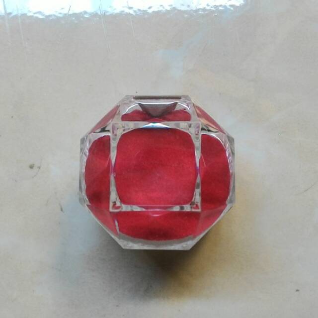 Tempat cincin segi 8 acrylic