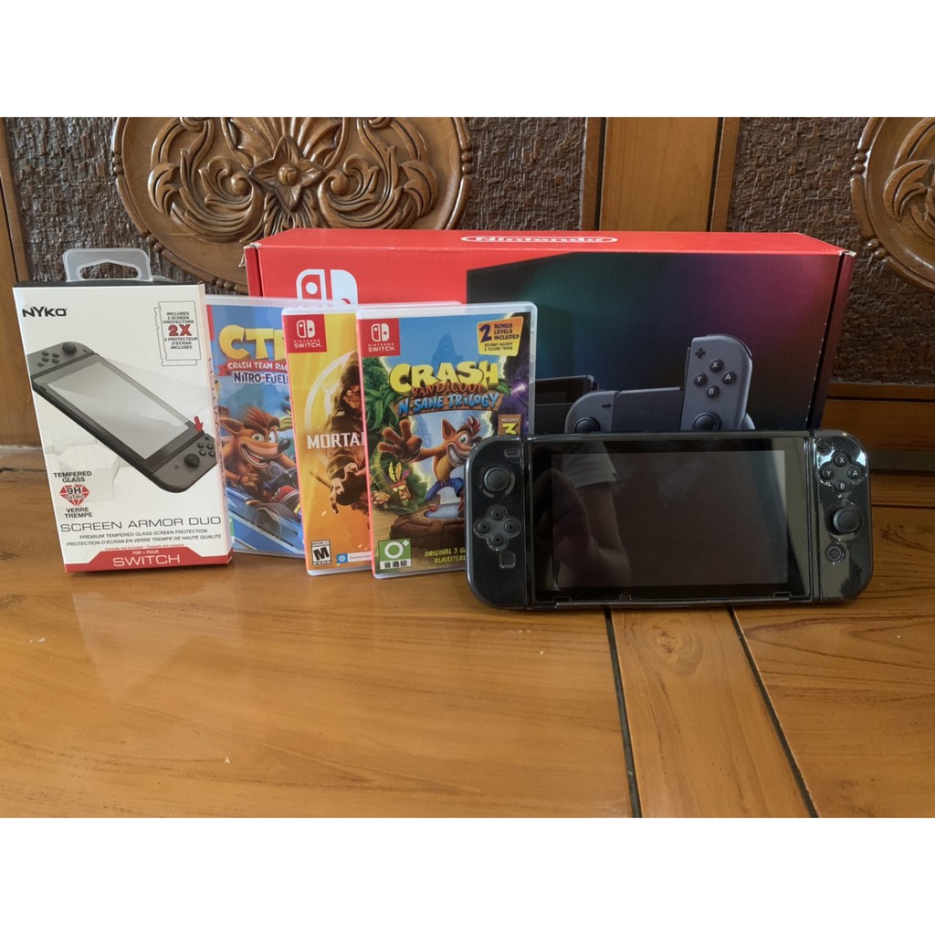 Nitendo Switch Grey - New Revision - longer batery HAC 001 (second)