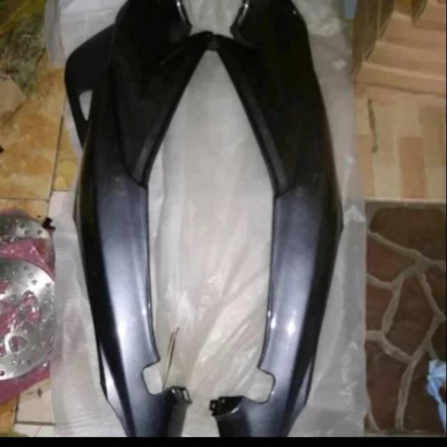 Body belakang satria Fu barong, abu abu