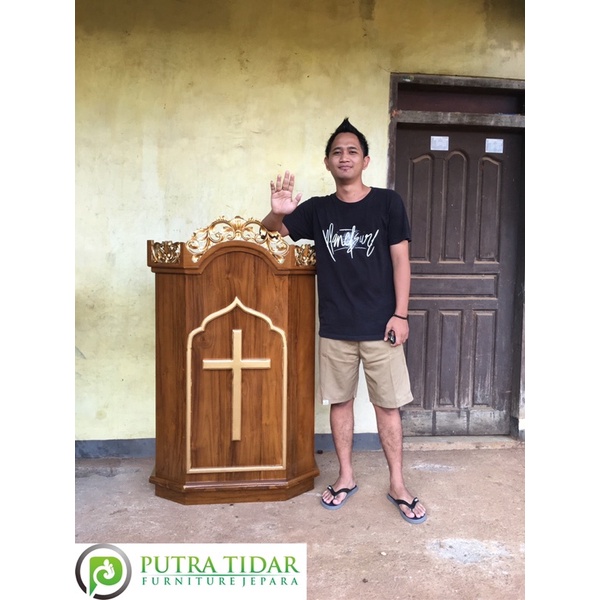MIMBAR GEREJA PODIUM PIDATO GEREJA KAYU JATI PUTRA TIDAR FURNITURE JEPARA