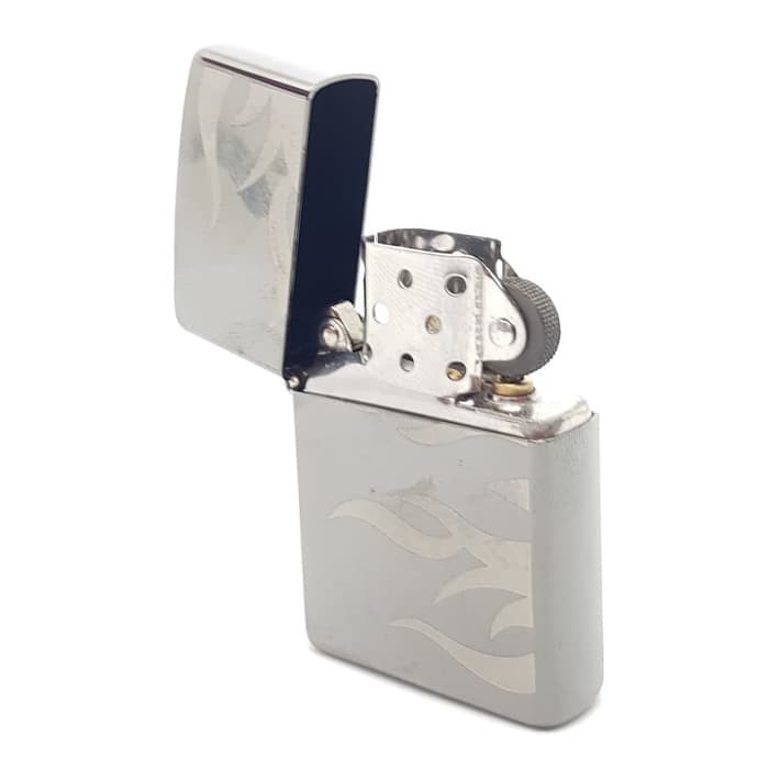 Jual KOREK API ZP KOREK MINYAK BOX MOTIF CHROME [05] GRAFIR ZP KOREK MINYAK GRADE ORI SOUVENIR Low Price!
