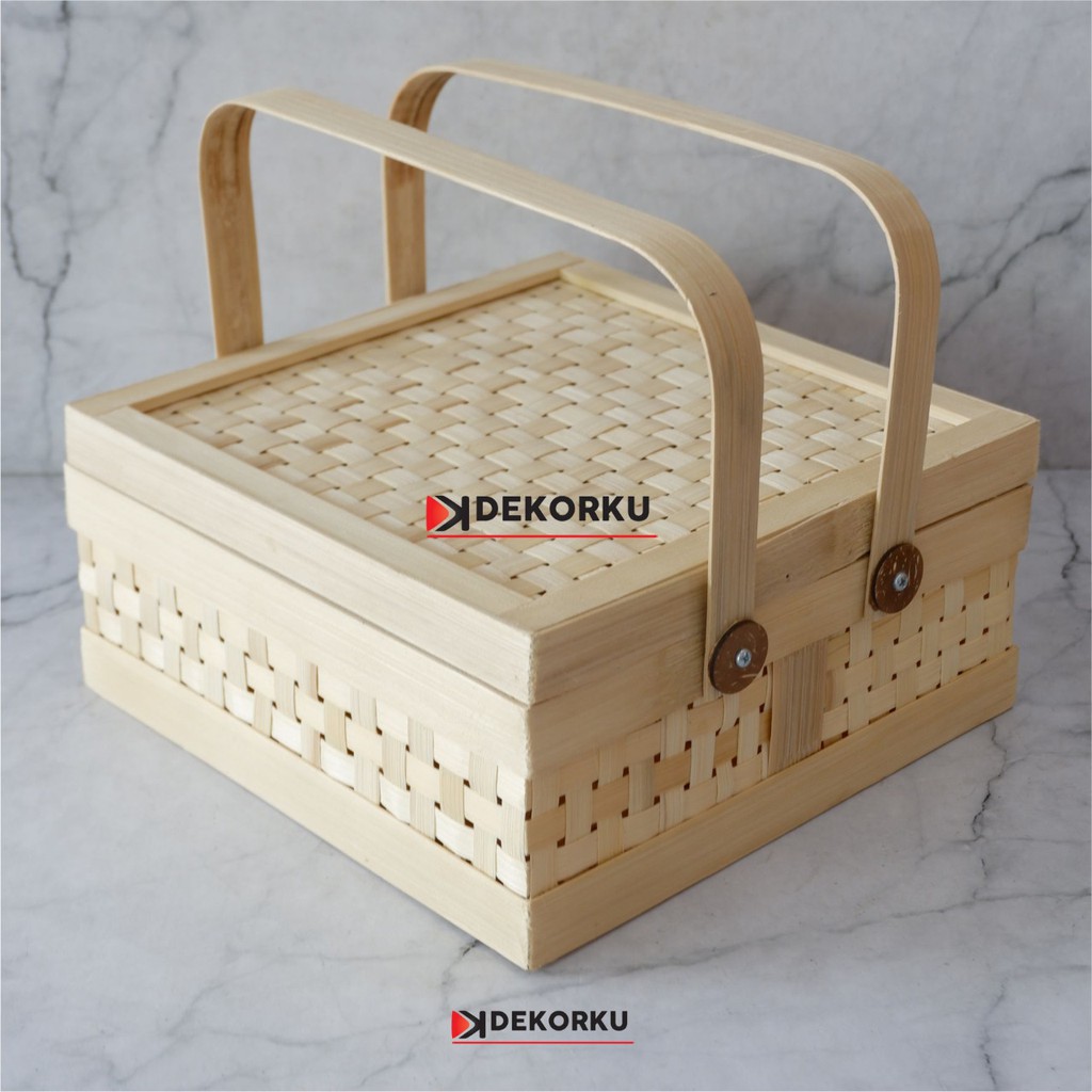 Keranjang / Box Kotak Tempat Penyimpanan Anyaman Bambu dengan Handle