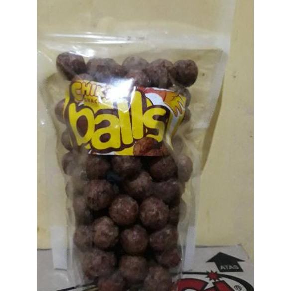 

HOT SALE Chiki Balls Kiloan Ukuran +- 100/gram 3 Rasa Ayam Keju Dan Coklat